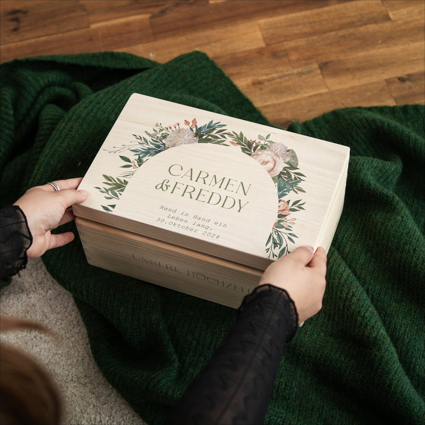 Erinnerungskiste Hochzeit | Blütenbogen