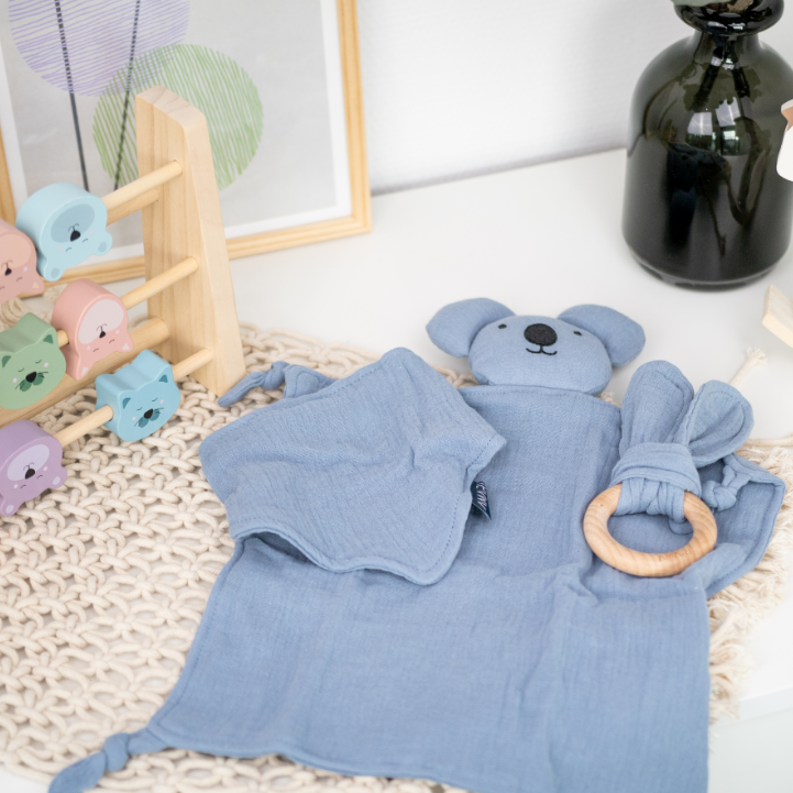 AMARI® Schmusetuch Set Koala mit Schmusetuch, Halstuch und Beißring