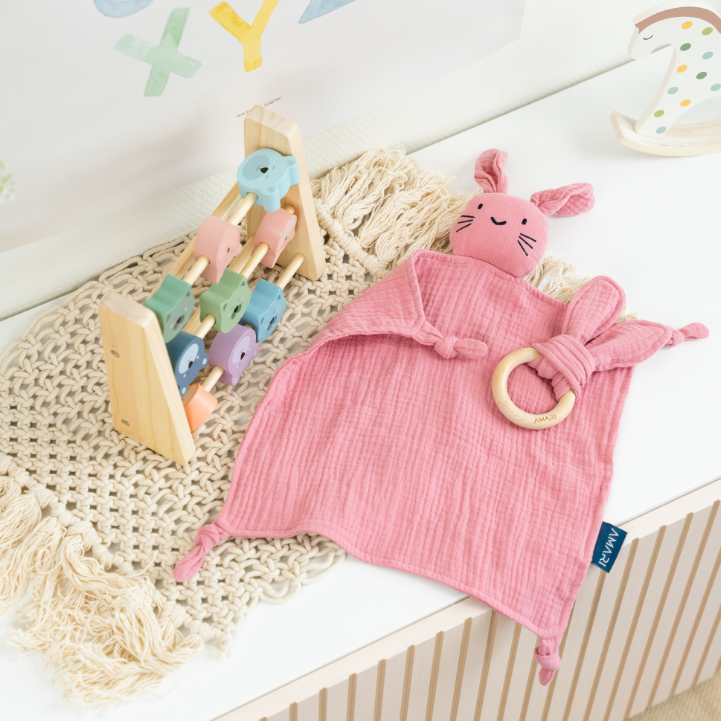AMARI Schmuseset für Babys rosa Hase