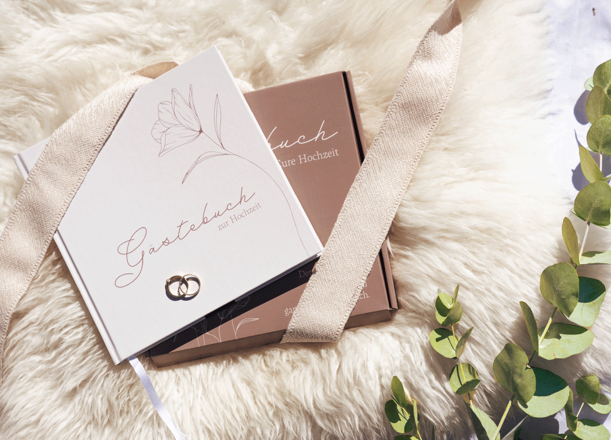 AMARI® Gästebuch zur Hochzeit mit Verpackung uns Ringen