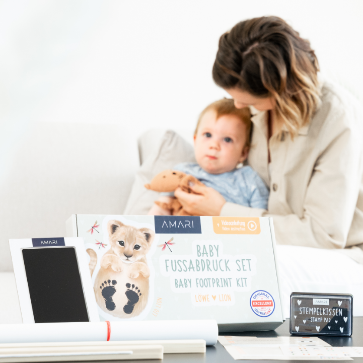 Baby Fußabdruck Poster | Löwe/Hund