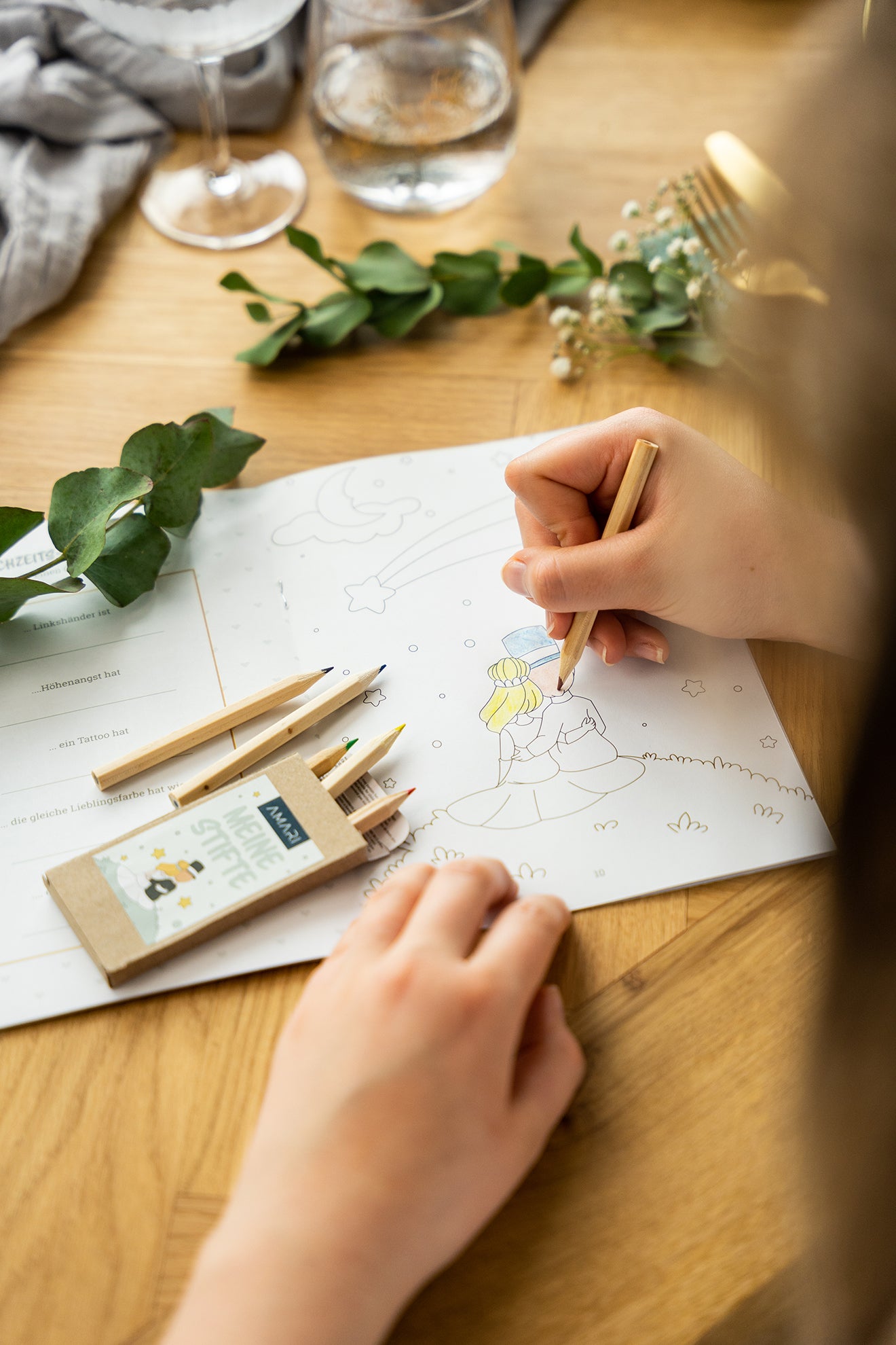 AMARI Mal- und Rätselbuch für Hochzeiten für Kinder Malen